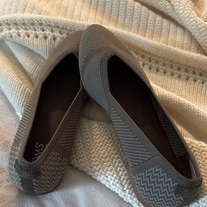 Toms Women's Gemma Gray Patterned Flats